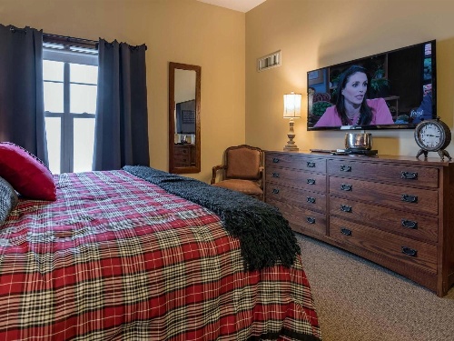 3 Br: Soaring Eagle 301